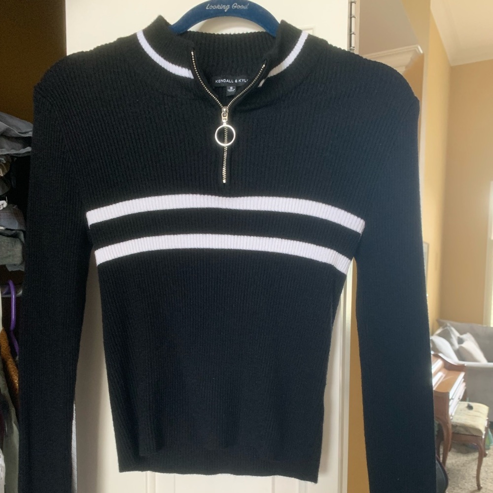 Kendall & Kylie Half-ZipRing-Zip Sweater : Smoke Free